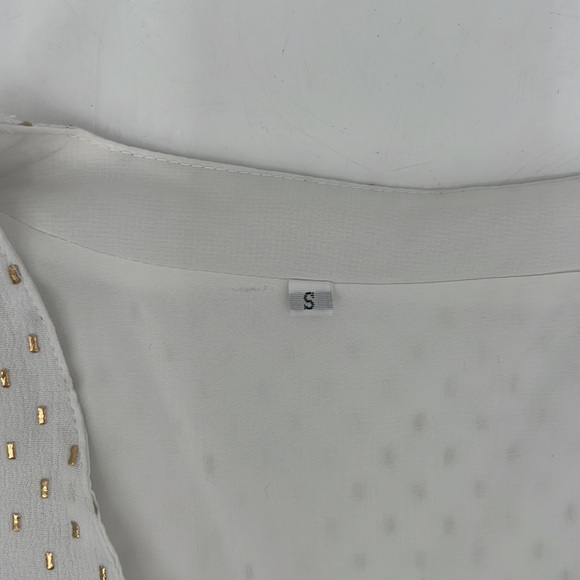 White V-neck Long Sleeve Blouse with Embossed Gold Print Women's size Small - Picture 7 of 7